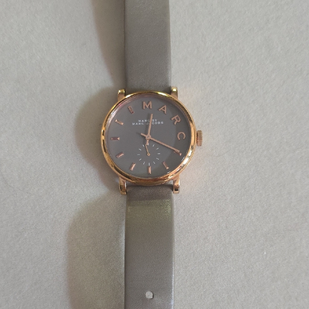 Marc Jacobs Gray Leather & Rose Gold Women's Watch